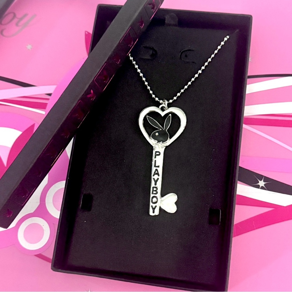Playboy y2k heart key necklace NWT